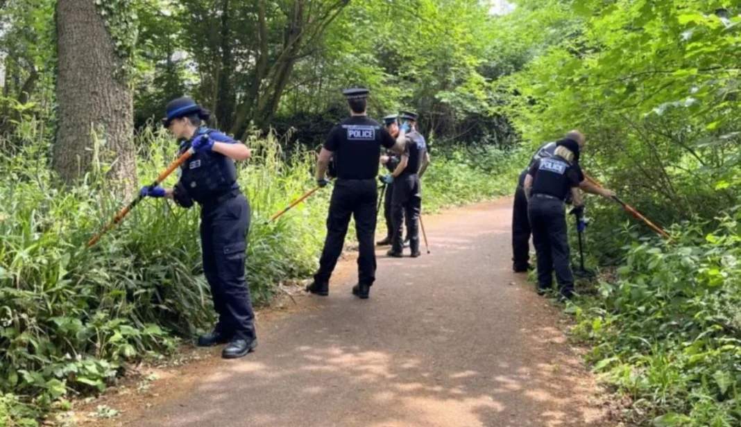 Hampshire Police remove 890 knives