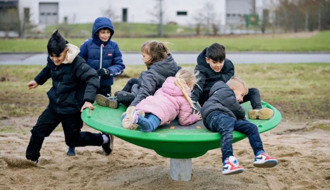 New playground Bransbury Park