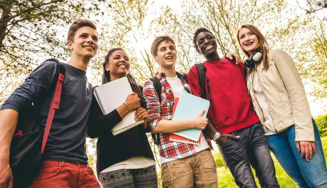 Hampshire celebrates GCSE success as results day approaches