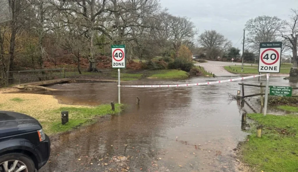 Vehicle Submerged in Floodwater rescued Rockford