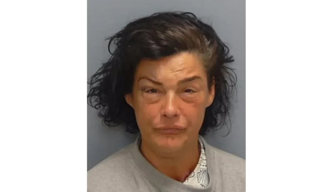 Aldershot Woman Jailed Five Years for Burglary and Robbery Aldershot Woman Jailed Five Years